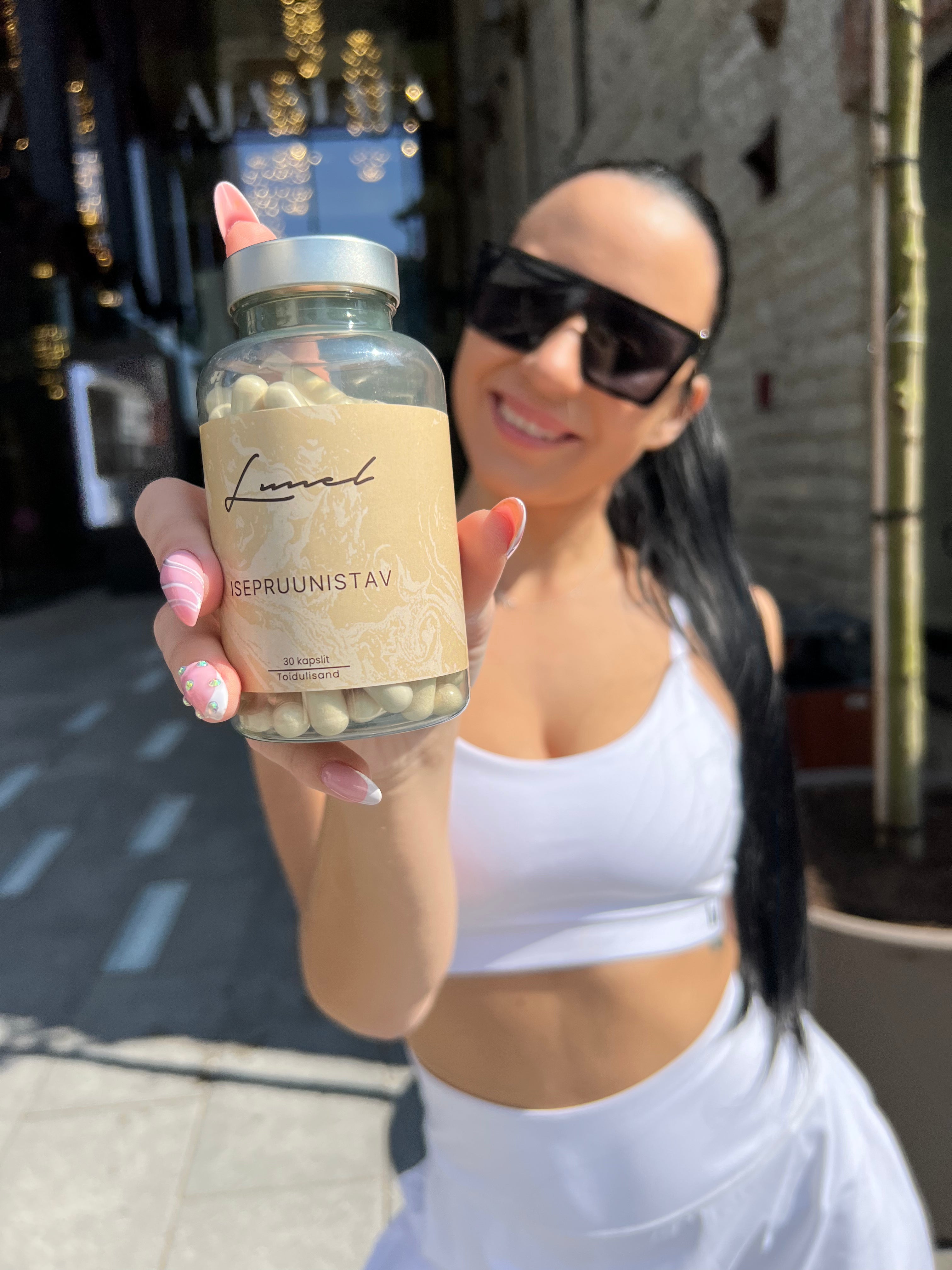 Isepruunistavad kapslid